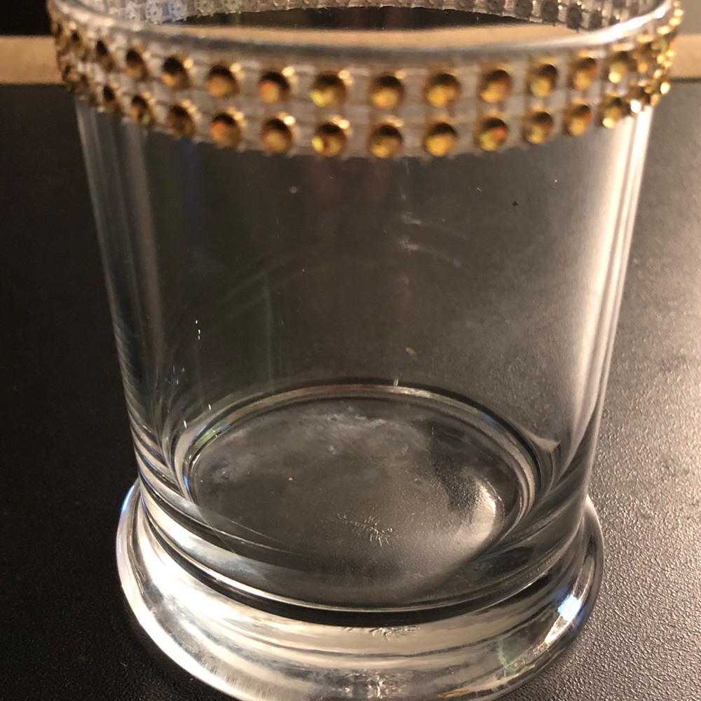Cylinder glass